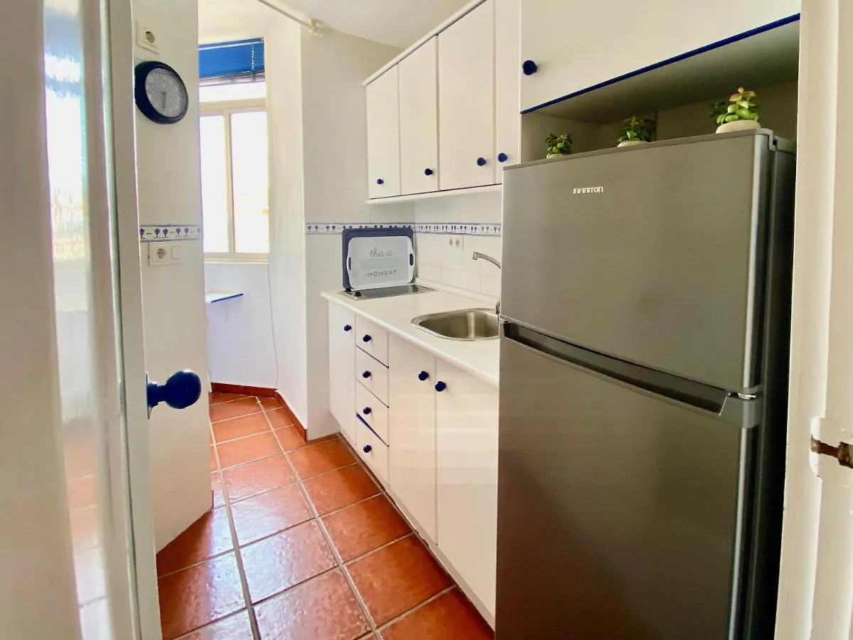 Genial apartamento en 1a Línea de Playa con Piscina Almuñécar