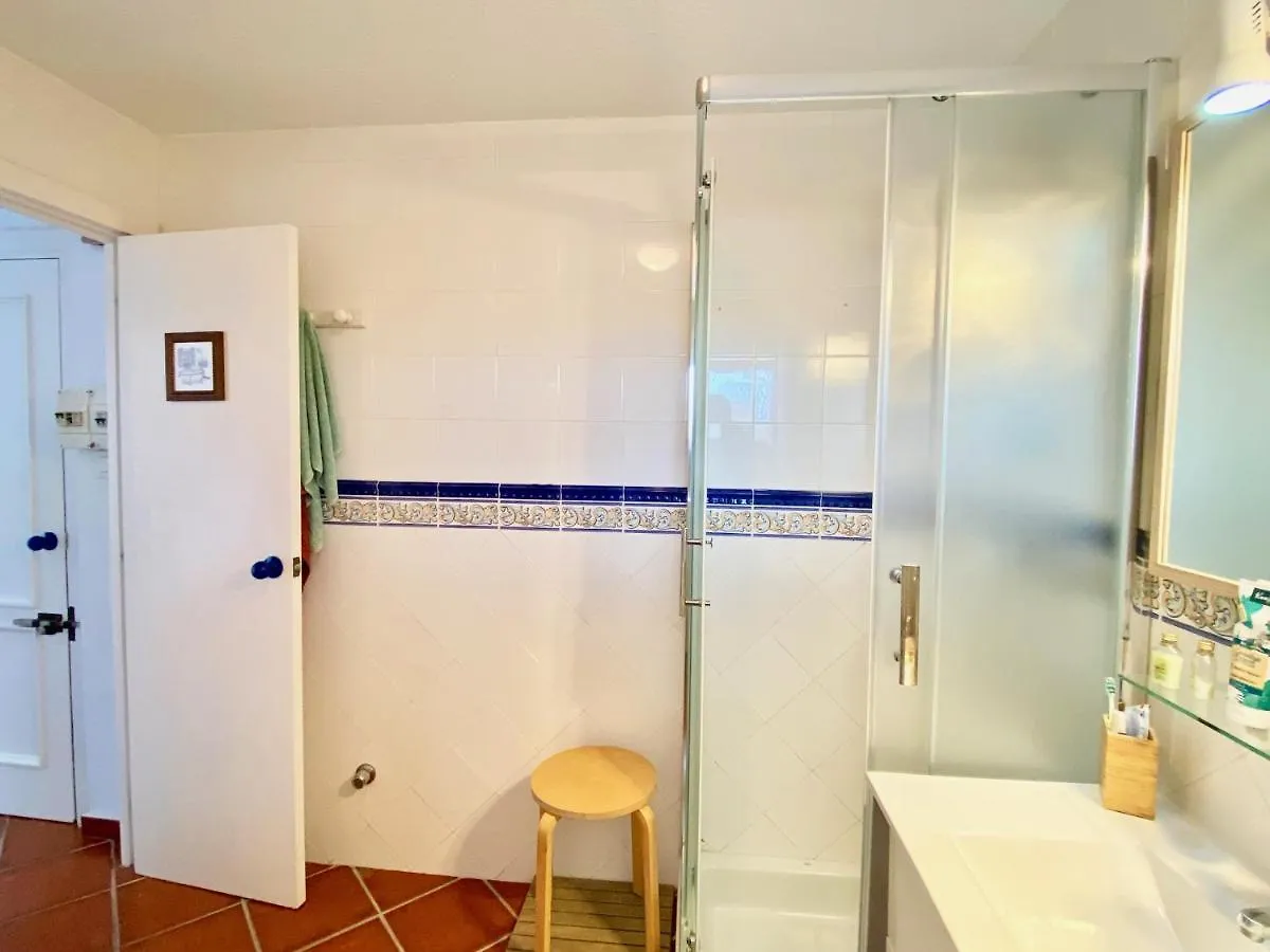 Genial apartamento en 1a Línea de Playa con Piscina Almuñécar